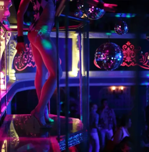 Krakow VIP-STRIPPEKLUBB MED FRI BAR Krakow VIP-STRIPPEKLUBB MED FRI BAR