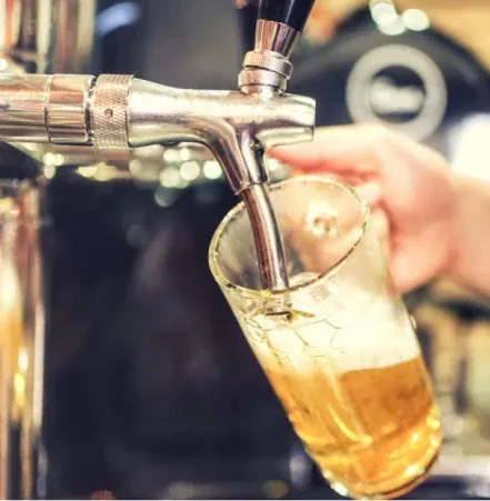 Gdansk ØLSMAGNING PÅ MIKROBRYGGERI Gdansk ØLSMAGNING PÅ MIKROBRYGGERI